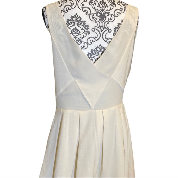 American Eagle, off-white dress w/asymmetrical, 16 - Picture 5 of 8